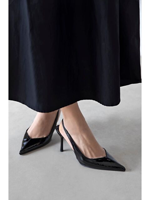 Straswans Comfy Kadın Topuklu Rugan Ayakkabı Siyah - S000530757-19351