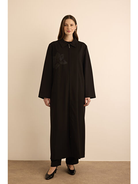 AKER Siyah Çicek Baskı Detaylı Fermuarlı Ferace