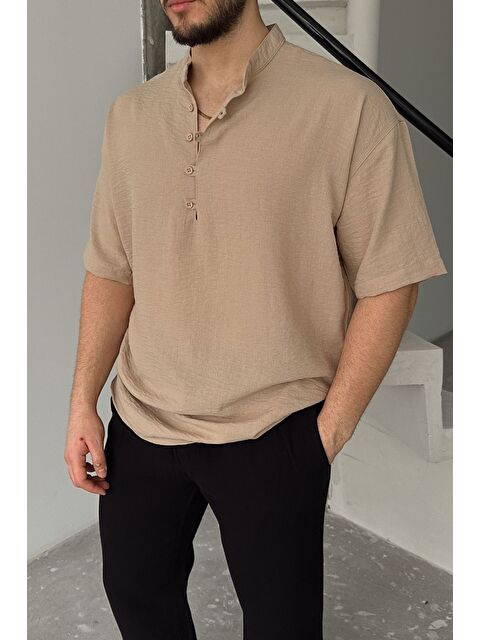 Livio Ferri Soro Erkek Oversize Keten Görünümlü Kısa Kol Hakim Yaka Yarım Pat Gömlek