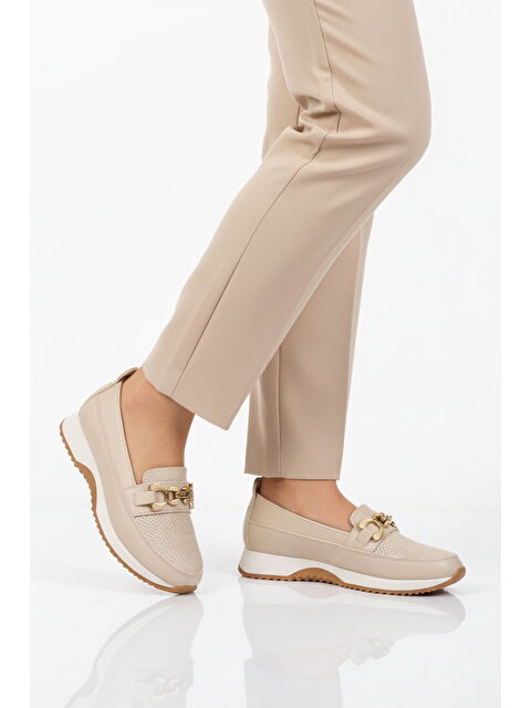 Ayakmod Bej Hafif Esnek Kadın Casual Ayakkabı 064 Z