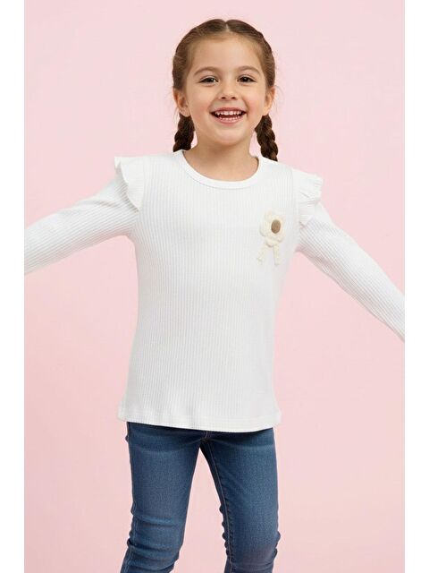 Breeze Kız Çocuk Uzun Kollu Tişört Çiçek Arma Detaylı Omuzu Fırfırlı Ekru (2-6 Yaş) - S000490208-19965