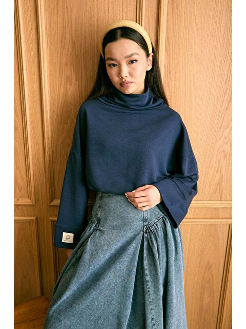 Ceylan Otantik Lacivert Dik Yaka Kışlık Body - S000496870-21164