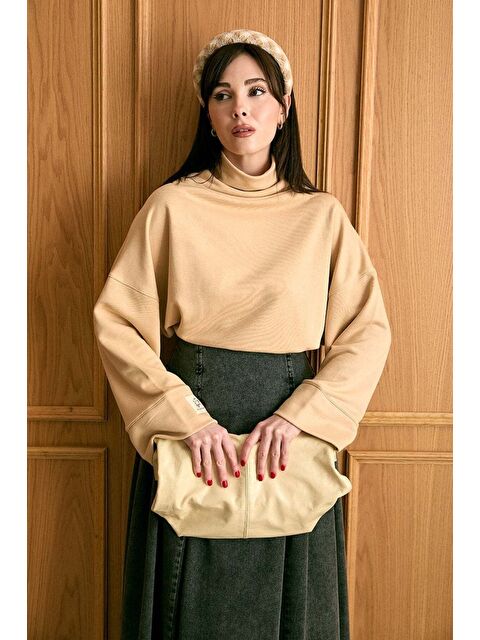 Ceylan Otantik Bej Dik Yaka Kışlık Body - S000496870-19928