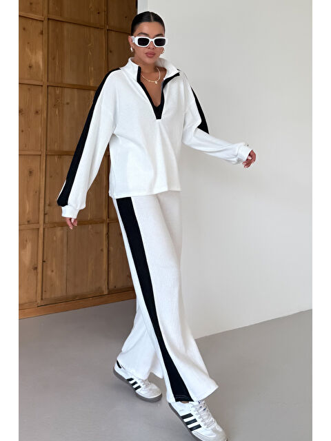 Trendseninle Kadın Beyaz V Yaka Siyah Çizgi Detaylı Kazak Alt-Üst Pantolonlu Takım - S000426174-20063