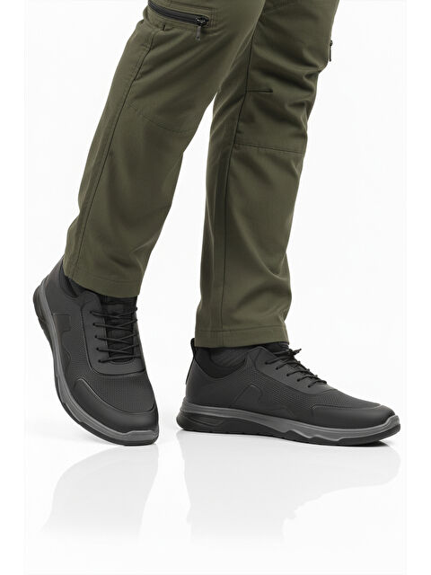 Walkway Siyah Lastik Bağcıklı Hafif Esnek Erkek Spor Ayakkabı Kaif 2323 M - S000473402-22238