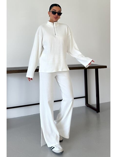 Trendseninle Kadın Beyaz Yarım Fermuarlı Dik Yaka Kazak Alt-Üst Pantolonlu Takım - S000426171-20063