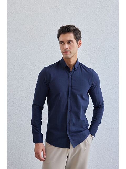 Livio Ferri Turi Erkek Pamuk Gömlek Modern Slim Fit Keten Görünümlü Uzun Kol