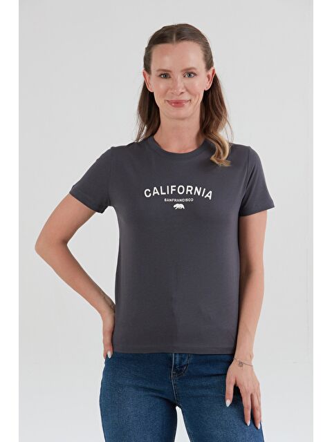 Fullamoda California Kabartma Baskılı Bisiklet Yaka Tişört - S000392041-29666