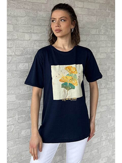 Gülseli Bisiklet Yaka Baskılı Taşlı Kadın Tişört - S000379985-21164