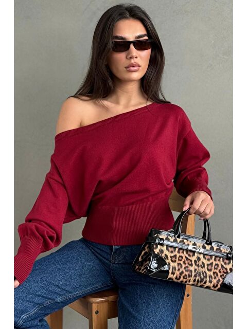 Madmext Kırmızı Ribbed Asimetrik Kesimli Kadın Kazak Mg2744