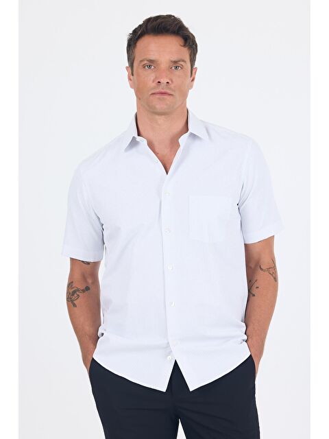 İMZA Beyaz Sert Yaka Kısa Kol Cepli Comfort Fit Cls Gömlek 1004250262 - S000401297-17219