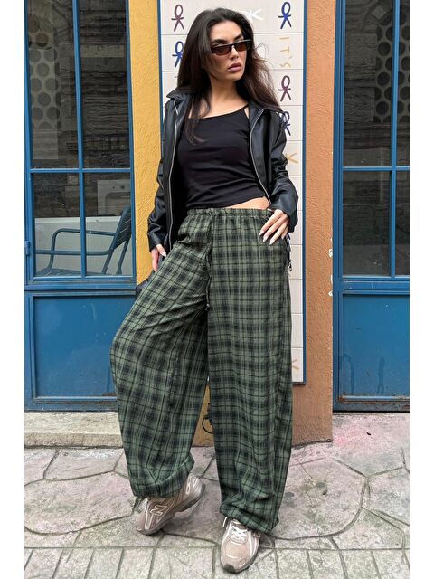 Madmext Haki Ekose Desenli Yüksek Bel Balon Fit Kadın Pantolon Mg2726