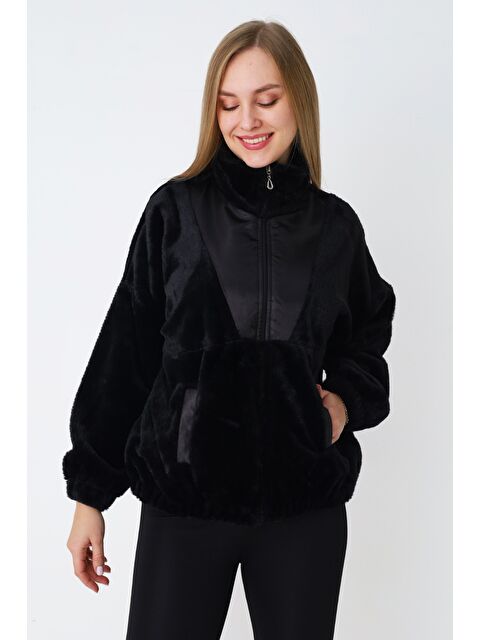 Intensive Kadın Siyah Fermuarlı Pelüş Cepli Uzun Kollu Hırka - S000489401-19351