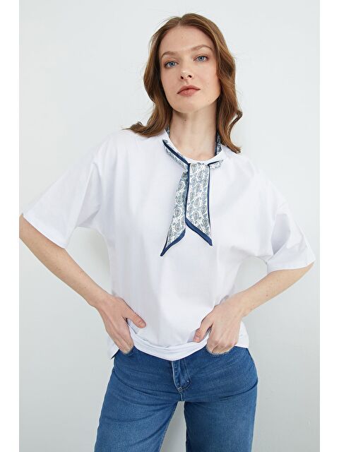 Fullamoda Fular Detaylı Bisiklet Yaka Tişört - S000516670-20063