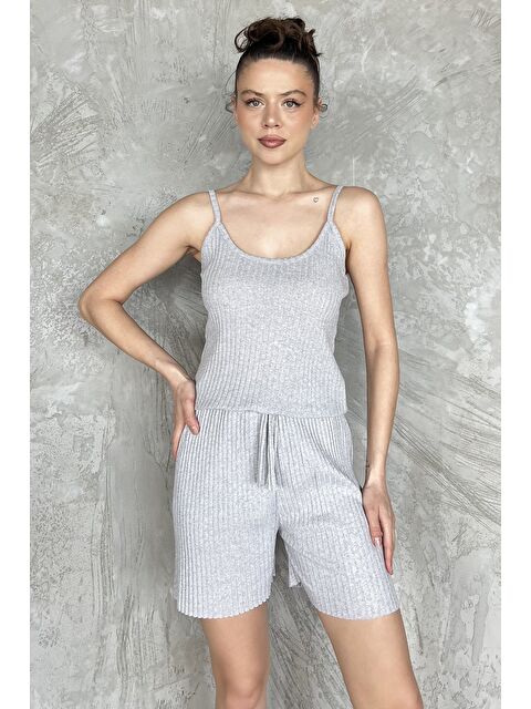 Gülseli Kadın Kendinden Çizgi Desenli Şortlu İkili Takım - S000386506-20600