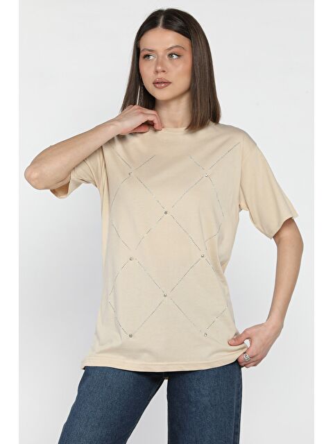 Gülseli Taşlı Kadın Tişört - S000379979-19928