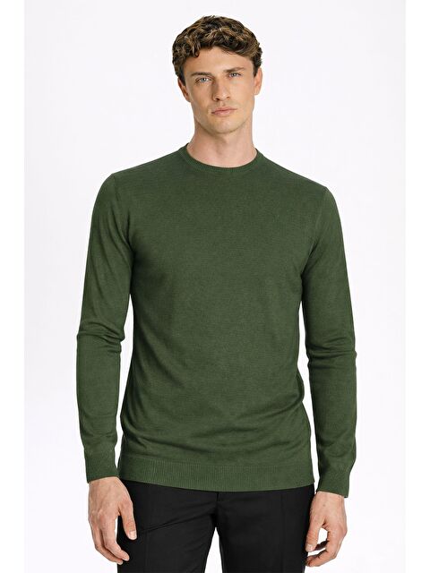 Sabri Özel Standart Fit Koyu Yeşil Yün Karışımlı Bisiklet Yaka Düz Desen Uzun Kol Triko Kazak - S000523543-19416