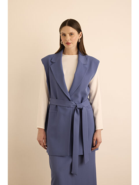 AKER Lacivert Yanları Yırtmaçlı Dokuma Yelek