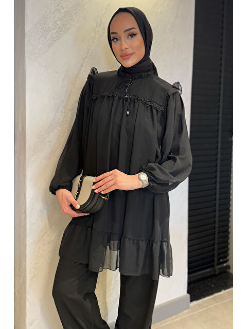 Julude Ön Bağlamalı Fırfırlı Güpür Detaylı Tesettür Şifon Tunik - S000361296-19351