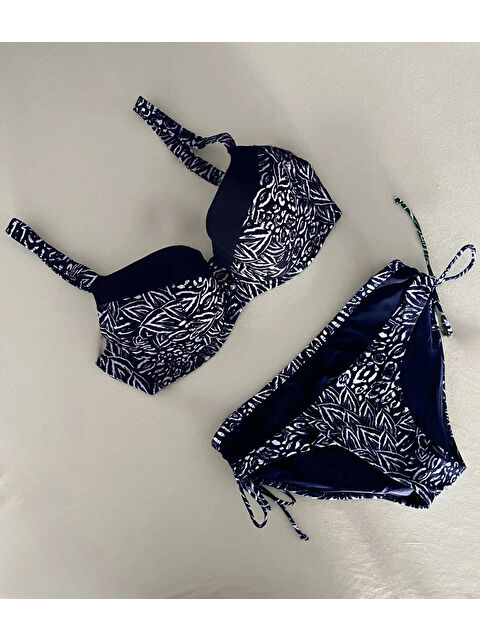 Hazelin Kadın Lacivert Beyaz Desenli Büyük Beden Astarlı Bikini Takım HZL25S-LC4006 - S000384911-21164