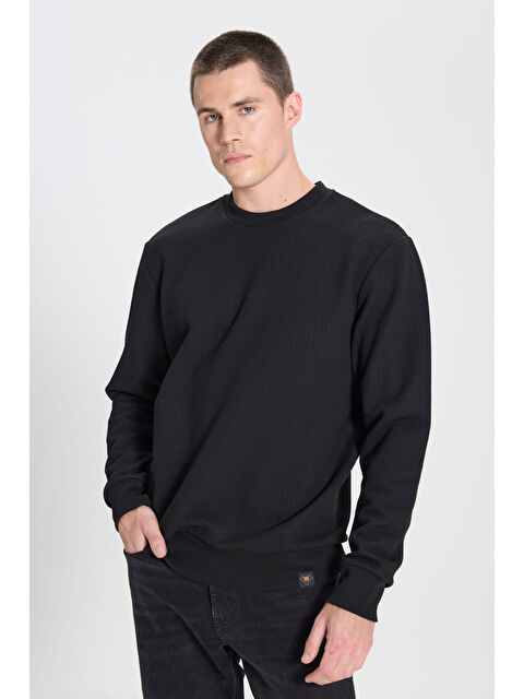 Wrangler Regular Fit Normal Kesim Bisiklet Yaka Siyah Sweatshirt - S000470225-19351