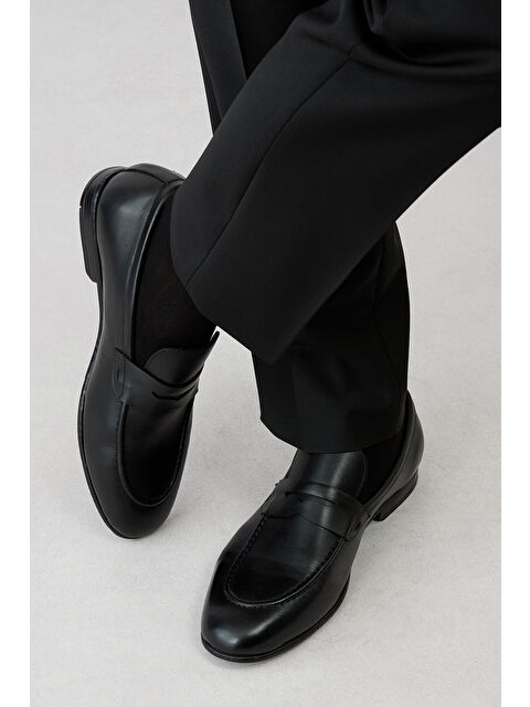 Kiğılı Siyah Erkek Loafer Ayakkabı