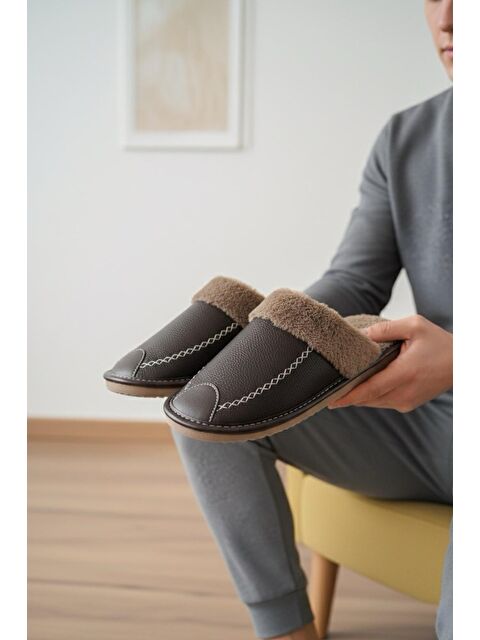 Oksit Bets Pofuduk Suni Deri İçi Kürklü Erkek Ev Terliği Ses Yapmaz Taban Misafir Terliği - S000466040-19413