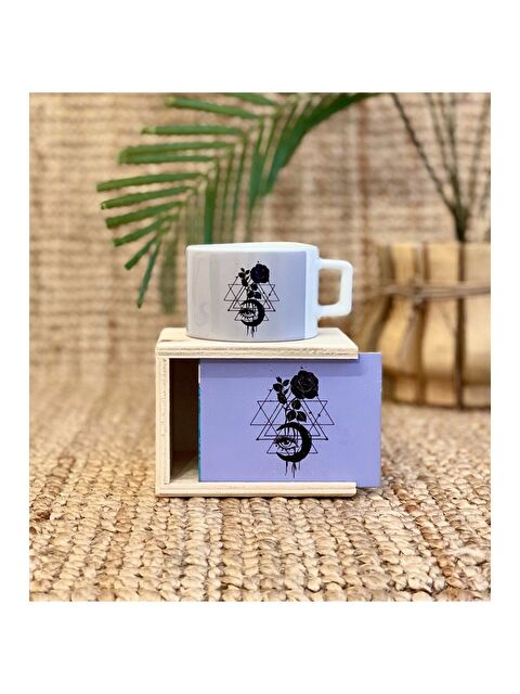 Bam Hediyelik Eşya Tarot Gül Tasarımlı Kutulu Kupa - S000290120-23173