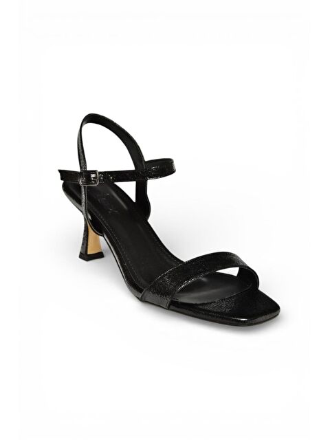 Fox Shoes Siyah Kadın Topuklu Ayakkabı U569519914 - S000517956-19351