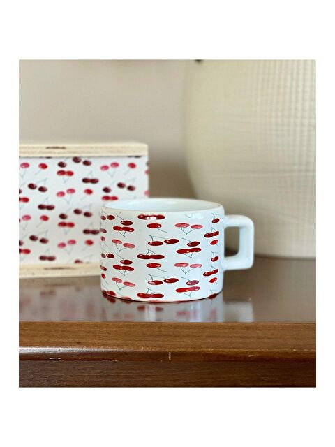 Bam Hediyelik Eşya Kiraz Tasarımlı Kutulu Kupa - S000290151-23173