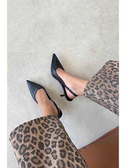 Straswans Raye Kadın Topuklu Deri Ayakkabı Siyah