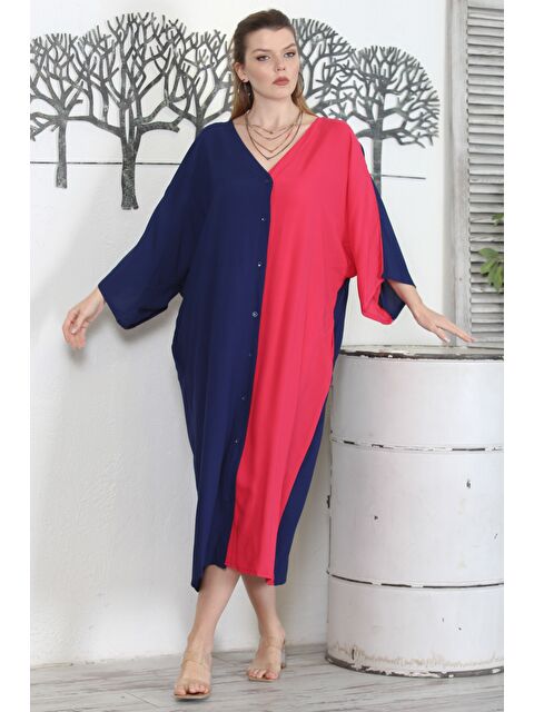 Chiccy Fuşya-Lacivert V Yaka 3/4 Kol Düğmeli Gizli Cepli Nakışlı Casual Oversize Dokuma Elbise