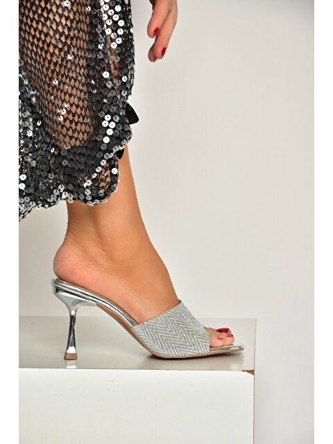 Fox Shoes Gümüş Kadın Topuklu Ayakkabı Y820179134 - S000517957-18105