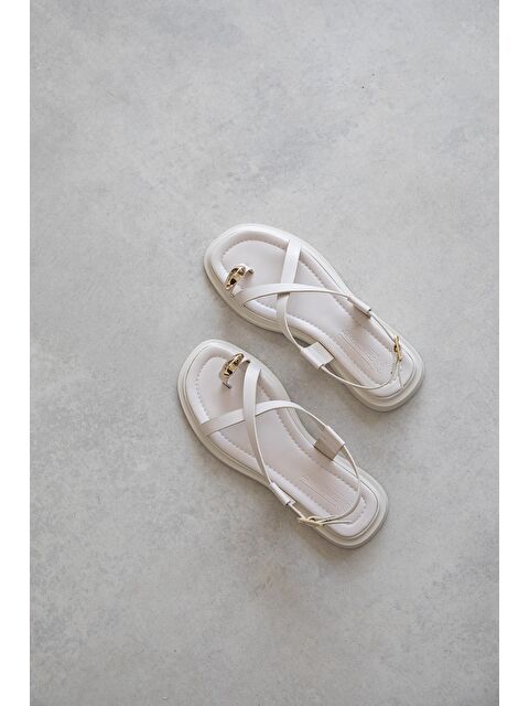 Straswans Puket Kadın Parmak Arası Deri Sandalet Bej - S000513378-19928