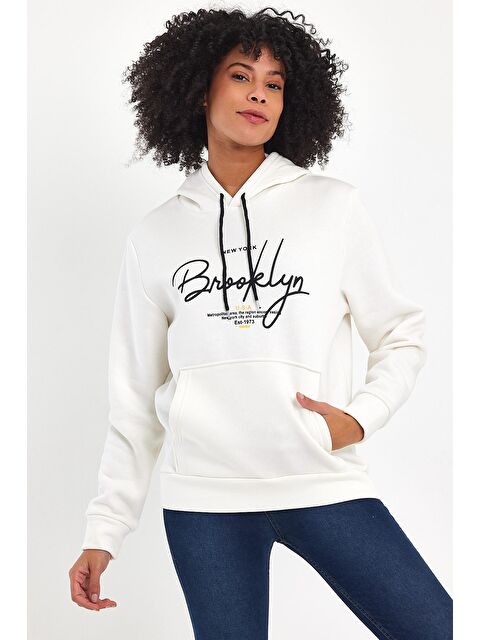 Süperlife Kadın Kapüşonlu Rahat Kalıp İçi Polarlı 3 iplik El Yazılı Brooklyn Baskılı SweatShırt spr24swk16 - S000113550-19965