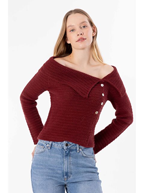 Dexia Espinho - Kayık Yaka ve Düğme Detaylı Triko Bluz - Bordo Renk - S000326282-19951
