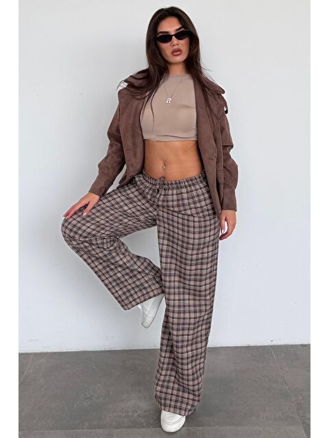 Madmext Kahverengi Lastikli Bel Geniş Paça Ekose Pantolon Mg2658 - S000508345-19413
