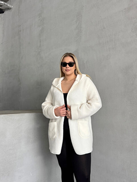 Stil Diva Büyük Beden Önü Kapamasız Cepli Kapüşonlu İnce Pelüş Ceket 301256 - S000362108-20063