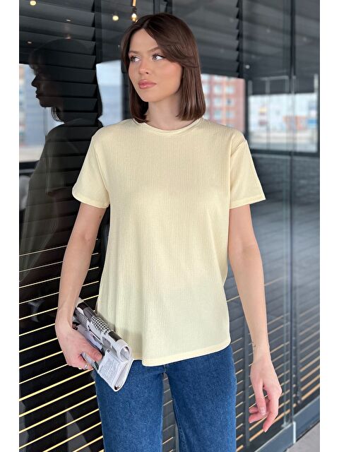 Gülseli Kadın Bisiklet Yaka Basic Tişört - S000373229-20072