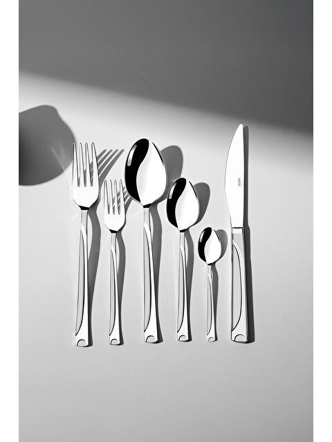 Nehir Fiesta Saten 12 Kişilik 72 Parça Kutulu Çatal Kaşık Bıçak Takımı - S000492479-18105