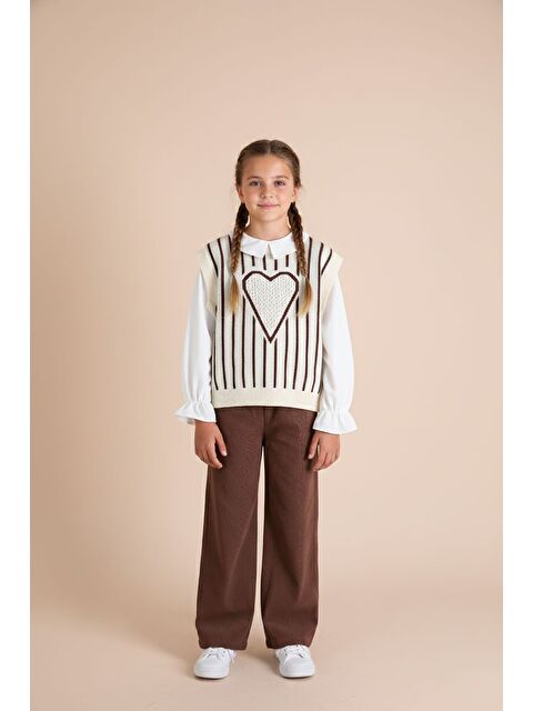 Cansın Mini Kahverengi Kalp Desen Süveterli Gömlekli Kız Çocuk Pantolonlu 3lü Takım 23734 - S000518897-19413