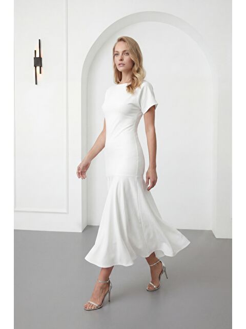 Lafaba Kadın Beyaz Bisiklet Yaka Kısa Kollu Midi Davet Elbisesi