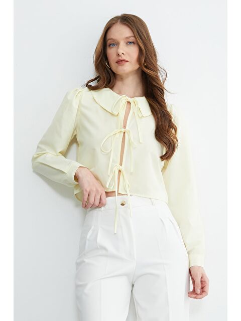 Fullamoda Önden Bağlamalı Bebe Yaka Crop Bluz - S000511079-20072