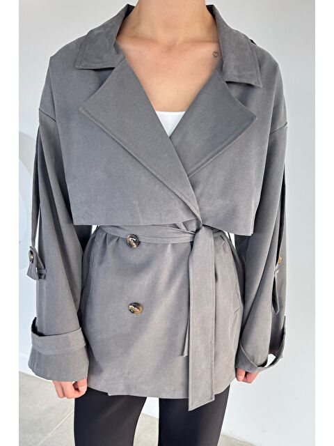 Gülseli Kadın Ön Düğmeli İç Astarlı Bel Kuşak Detaylı Trençkot - S000470262-20600