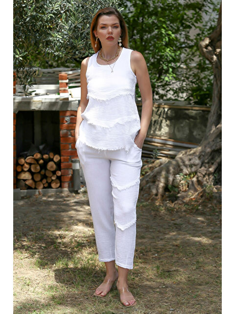 Chiccy Organik Pamuk Beyaz Yuvarlak Yaka Kolsuz Cepli Püsküllü Dokuma Lastikli Bel Dar Paça Casual Takım - S000468822-20063