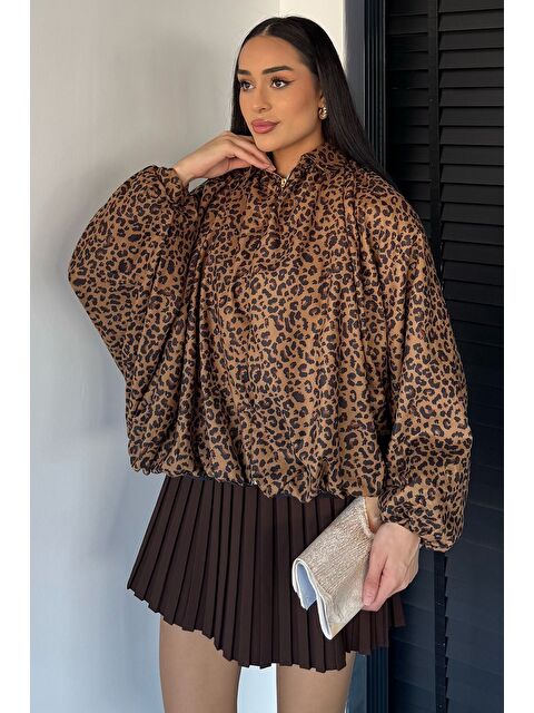 Gülseli Kadın Leopar Desenli Yarasa Kol Fermuarlı Oversize Ceket - S000470267-4557