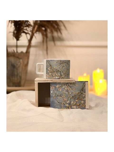 Bam Hediyelik Eşya İlk Bahar Tasarımlı Kutulu Kupa - S000290158-23173