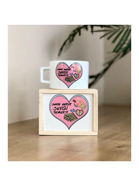 Bam Hediyelik Eşya Sevgi Yemekti Tasarımlı Kutulu Kupa - S000290159-23173