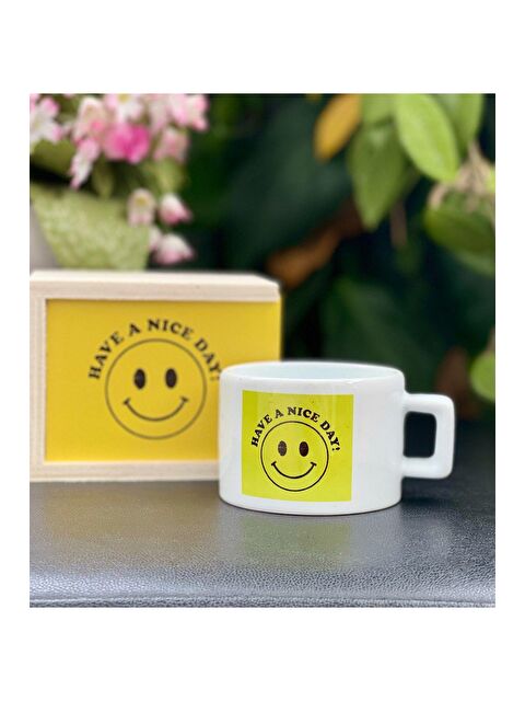 Bam Hediyelik Eşya İyi Günler Dilerim Tasarımlı Kutulu Kupa - S000290183-23173