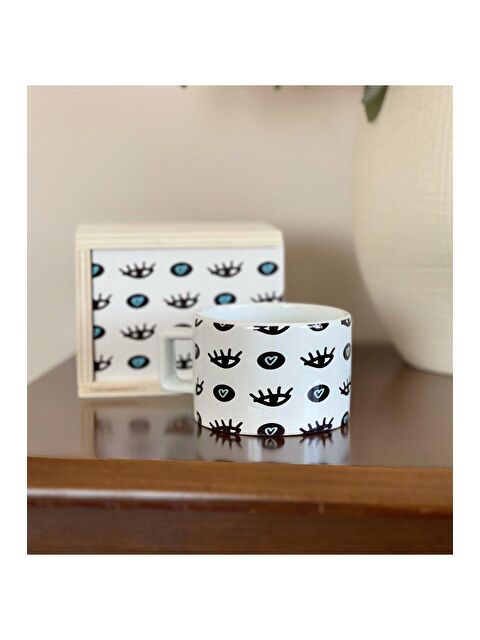 Bam Hediyelik Eşya Beyaz Nazar Göz Tasarımlı Kutulu Kupa - S000290188-23173